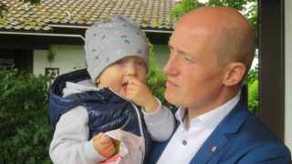 Bärgermeister Berggötz mit seinem Nachwuchs